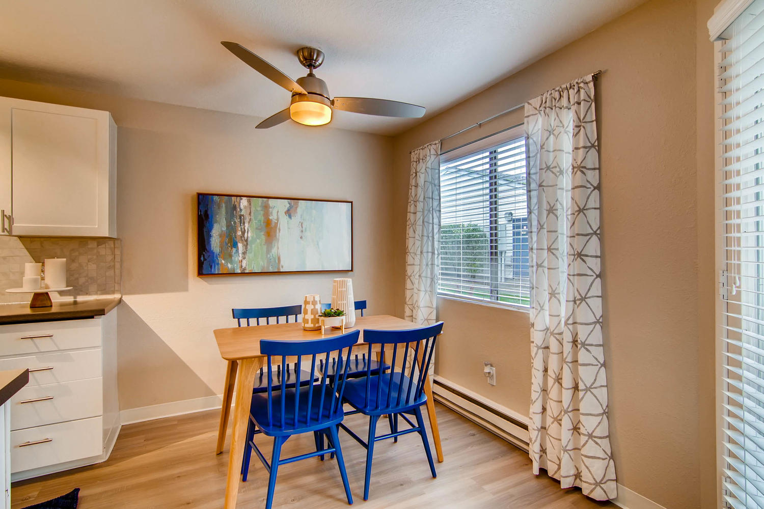 Dining area next to the kitchen